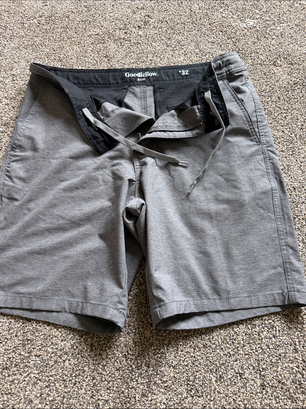 Goodfellow & Co Men's Gray Hybrid Drawstring Shorts